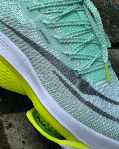 NIKE ZOOM ALPHAFLY NEXT 2 - VERDE/BRANCO - NETSHIRTS