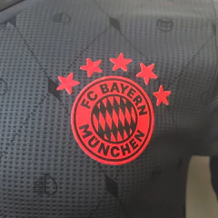 CAMISA DO BAYERN DE MUNIQUE VERSÃO JOGADOR - THIRD 22/23 na internet
