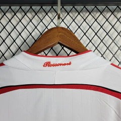 CAMISA RETRÔ DO MILAN - MANGA LONGA - AWAY 06/07 na internet