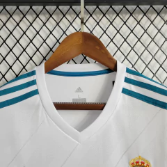 CAMISA RETRÔ DO REAL MADRID - MANGA LONGA - HOME 17/18 na internet