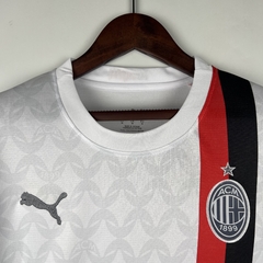 CAMISA DO MILAN - AWAY 23/24 na internet