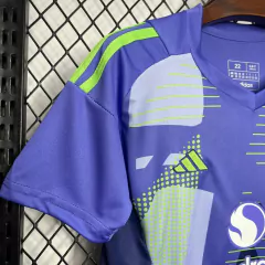 KIT INFANTIL MANCHESTER UNITED - GOLEIRO 24/25 na internet