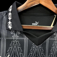 CAMISA DO MILAN - ESPECIAL PRETA 23/24 na internet