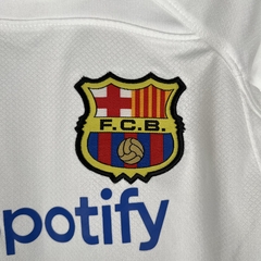 KIT INFANTIL BARCELONA - AWAY 23/24 na internet