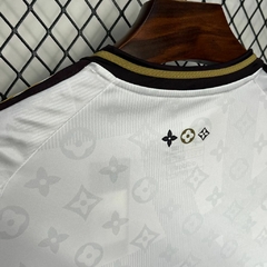CAMISA DO REAL MADRID - ESPECIAL LOUIS VUITTON 24/25