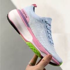 NIKE ZOOMX INVINCIBLE RUN FLYKNIT 3 - UNISSEX - PINK/AZUL