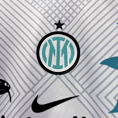 CAMISA DA INTER DE MILÃO - ESPECIAL 24/25 - comprar online