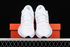 NIKE AIR ZOOMX VOMERO - UNISSEX - BRANCO/LARANJA - NETSHIRTS