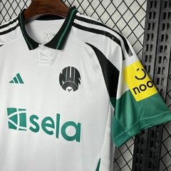 CAMISA DO NEWCASTLE - THIRD 24/25 na internet