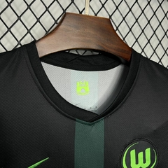 CAMISA DO WOLFSBURG - AWAY 24/25 na internet