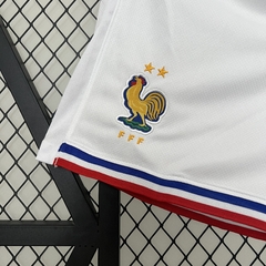 SHORT DA FRANÇA - BRANCO 24/25 - comprar online