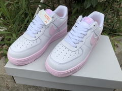 NIKE AIR FORCE 1 - BRANCO/ROSA - UNISSEX - comprar online