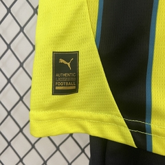 Imagem do KIT INFANTIL MANCHESTER CITY - AWAY - 24/25