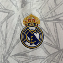 CAMISA DO REAL MADRID - PRE-JOGO 24/25 na internet