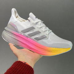 TÊNIS ULTRABOOST 23 - UNISSEX - CINZA