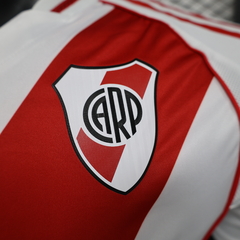 CAMISA DO RIVER PLATE VERSÃO JOGADOR - HOME 24/25 na internet