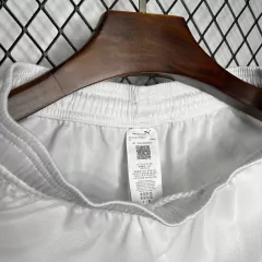 SHORT DO MILAN - BRANCO/PRETO 24/25 - comprar online