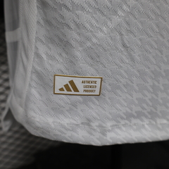 Imagem do CAMISA DO REAL MADRID VERSÃO JOGADOR - HOME 24/25