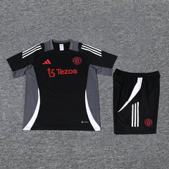 CONJUNTO DE TREINO DO MANCHESTER UNITED PRETO 24/25 - comprar online
