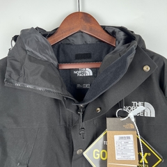 JAQUETA CORTA VENTO - THE NORTH FACE - PRETA 2023 - comprar online