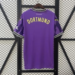 CAMISA DO BORUSSIA DORTMUND - GOLEIRO 24/25 na internet