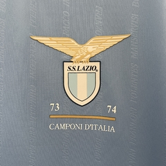 CAMISA DA LAZIO - ANIVERSÁRIO 50 ANOS - AZUL 24/25 na internet