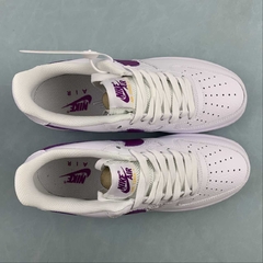 NIKE AIR FORCE 1 - BRANCO/ROXO - UNISSEX - comprar online