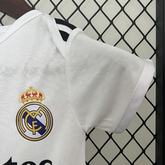 BODY BEBÊ- REAL MADRID - HOME 24/25 na internet