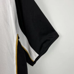 CAMISA RETRÔ DO MANCHESTER UNITED - 2 EM 1 - ANIVERSÁRIO 100 ANOS 2001/02 - comprar online