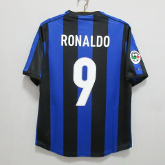 CAMISA RETRÔ DA INTER DE MILÃO - RONALDO 9 - HOME 99/00
