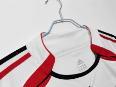 CAMISA RETRÔ DO MILAN - KAKÁ 22 - AWAY 06/07 na internet