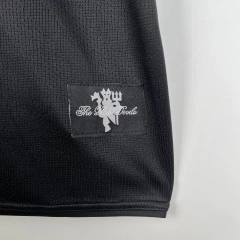 Imagem do CAMISA RETRO DO MANCHESTER UNITED - PRETA 07/08