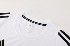 CONJUNTO TREINO ADIDAS - BRANCO/PRETO 24/25 na internet