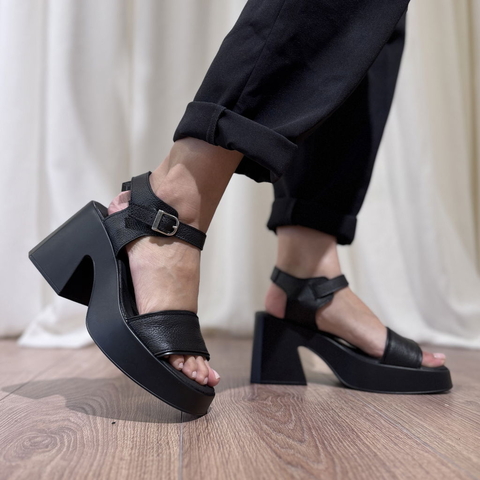 AIRES NEGRO GRANEADO