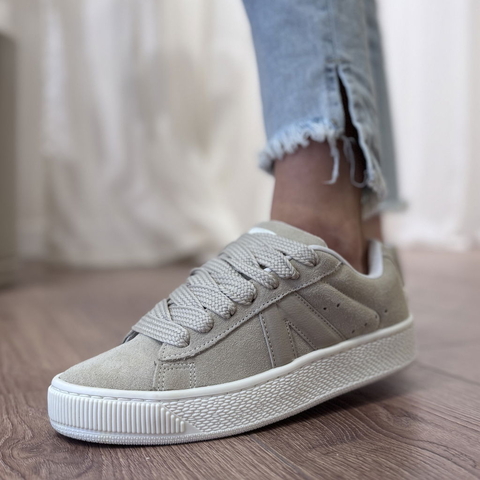 CAMP BEIGE