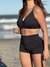 Top Lucia + Shorts Floripa = Preto na internet