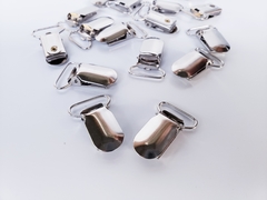 Porta Chupetes metálicos - comprar online