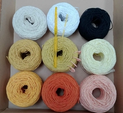 Kit Hilo de Algodón 8/6 9 Ovillos + Agujas + Marcapuntos + Patrón - tienda online