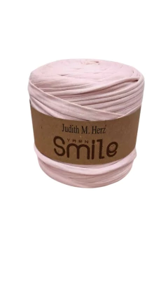 Smile Trapillo Importado de Judith M Herz - FaisaFlor Lanas