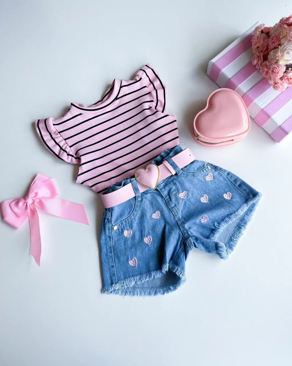 SHORT INFANTIL JEANS CORACAO 2 A 8 ANOS