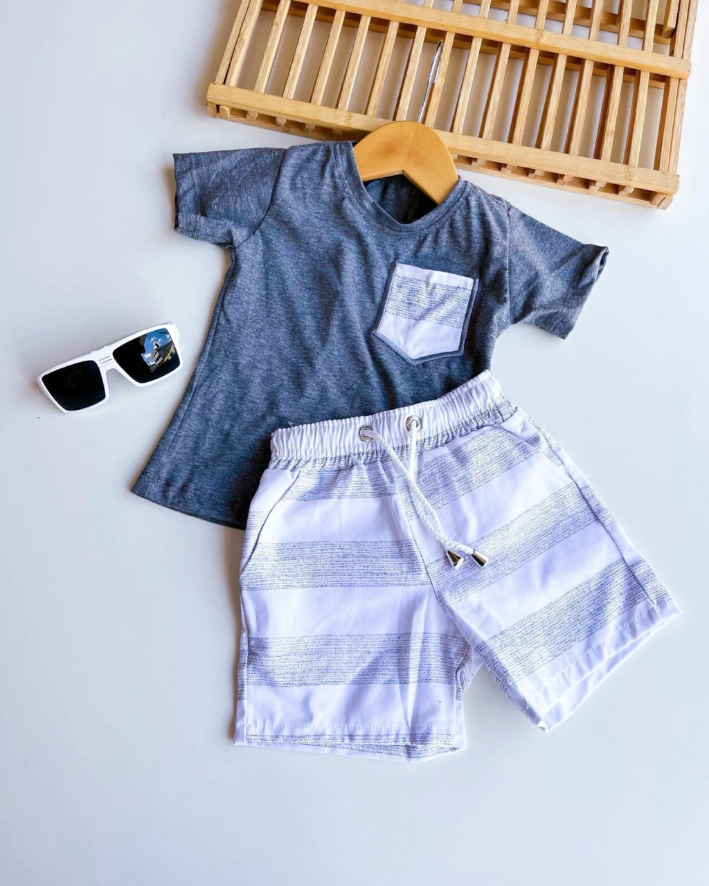 CONJUNTO INFANTIL MASCULINO ESTILOSO 1 A 8 ANOS