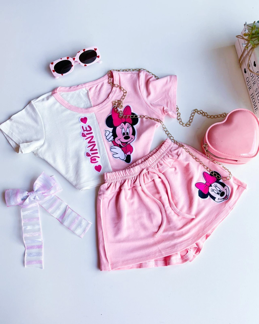 CONJUNTO INFANTIL MINNIE MOLETINHO 2 A 8 ANOS