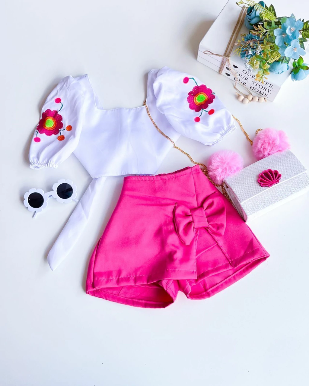 CONJUNTO INFANTIL FLOR ROSA ESTILO 4 A 12 ANOS