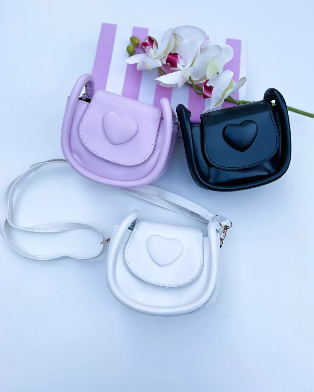 BOLSA INFANTIL MINI CORACAO