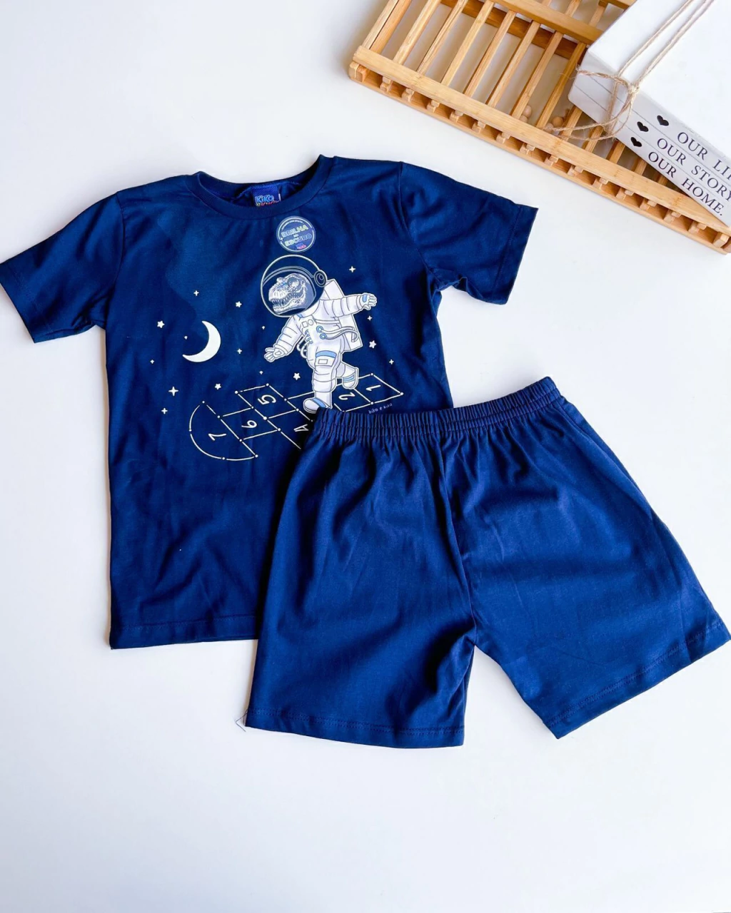 PIJAMA INFANTIL KIKO E KIKA MASCULINO BRILHA NO ESCURO 4-8 ANOS