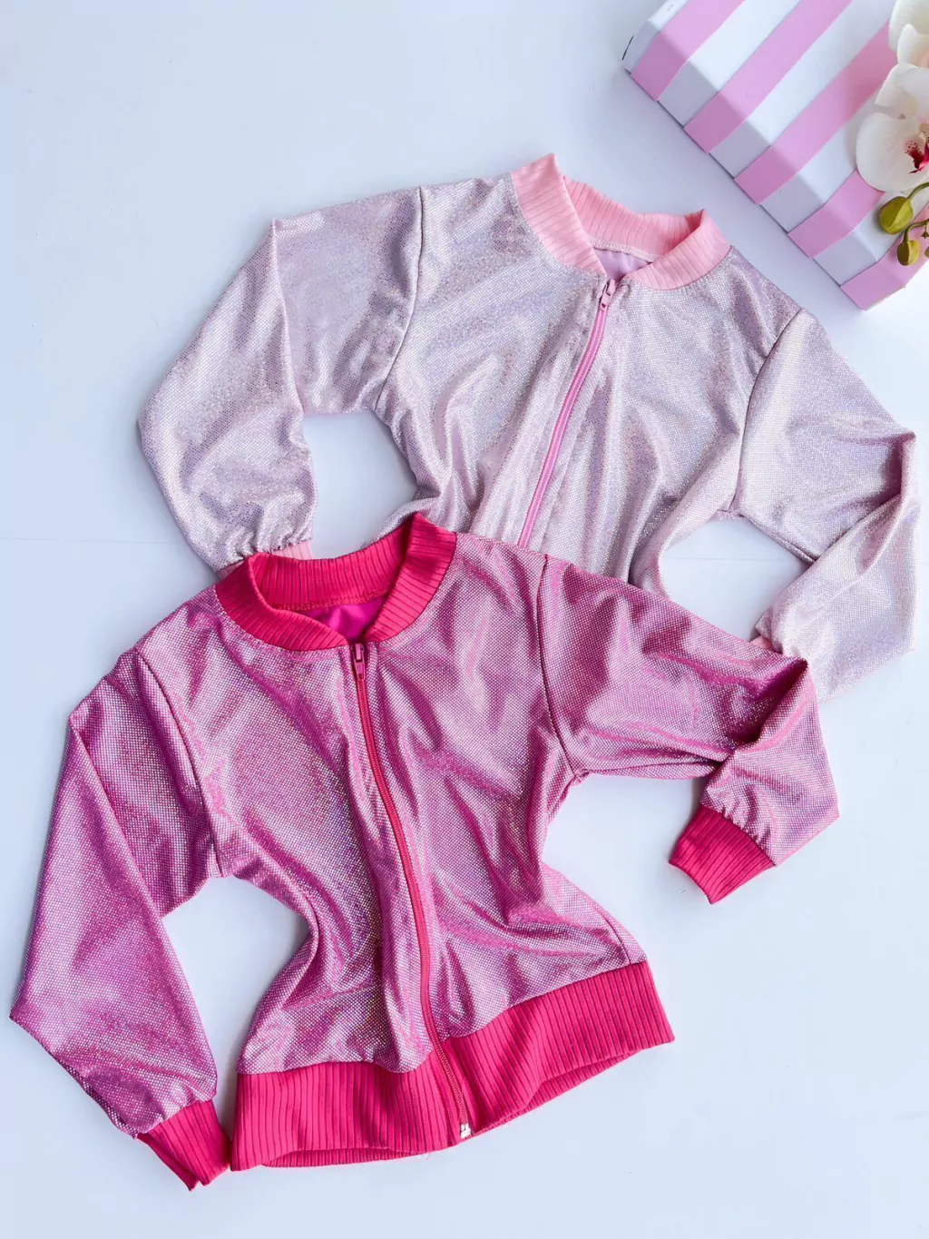 JAQUETA INFANTIL BOMBER HOLOGRAFICA CORTA VENTO 2 A 8 ANOS