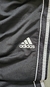 Pantalón Adidas en internet