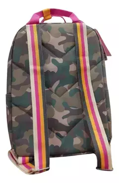 Mochila Como Quieres Que Te Quiera Saturn Camuflada Mooving - comprar online