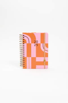 FW AGENDA 2025 PINK DIARIA 15x21 en internet