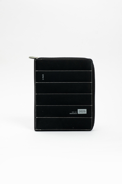 FW AGENDA 2025 BPACK OLD SCHOOL CON CIERRE SEMANAL - comprar online